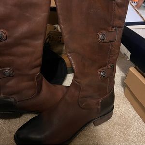 Women’s brown leather boots